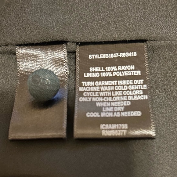 ANTHROPOLOGIE Sanctuary Exaggerated Ruffle Forest Green Swiss Dot Top - Picture 5 of 6